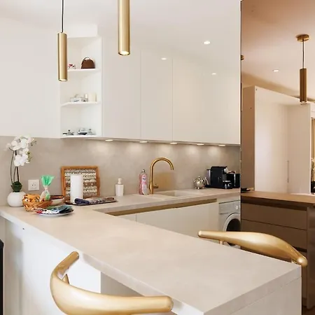 Sur La Croisette Neuf