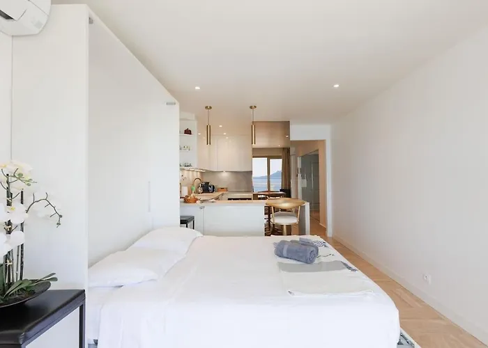 Apartment Sur La Croisette Neuf *